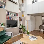 Bright And Chic Duplex With Ac, Heart Of Paris 9Th