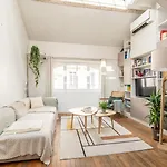 Bright And Chic Duplex With Ac, Heart Of Paris 9Th